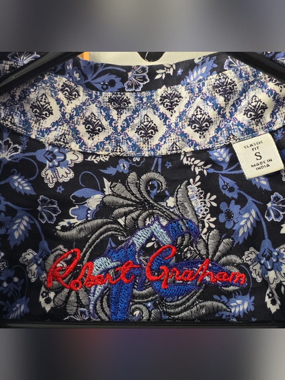 The Robert Graham Blue Floral Classic Fit Small 100% Cotton Dress Shirt - Picture 5 of 10